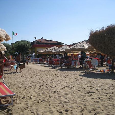 Holiday Dreams Francavilla Al Mare Exterior foto